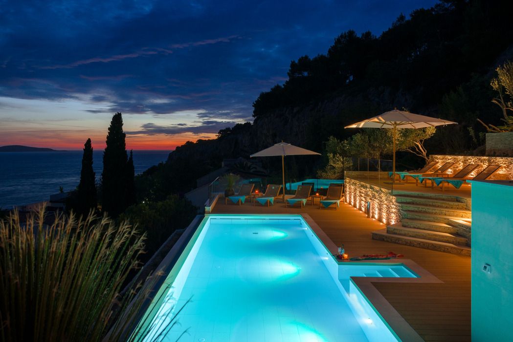 Pool gallery thumbnail 2